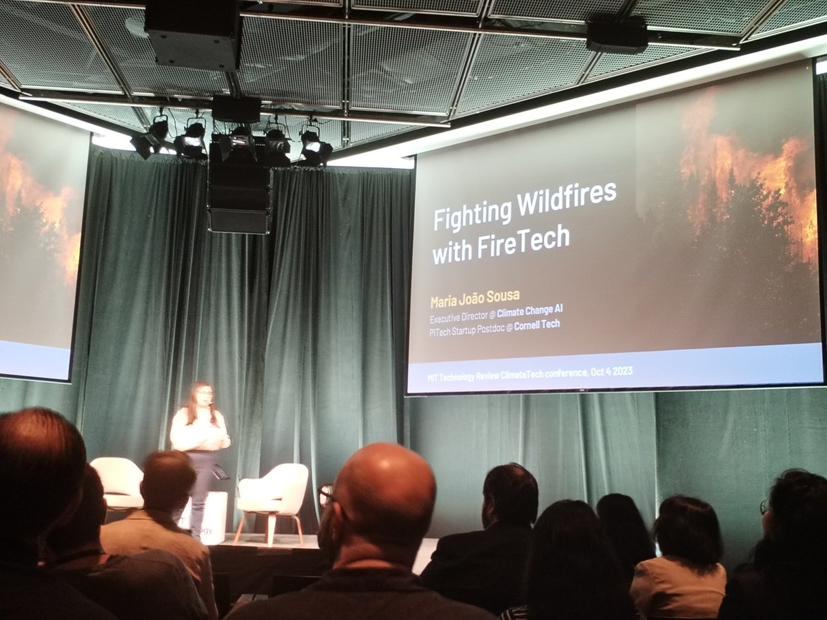 rafaelmongecr's tweet photo. Great to learn about @priyald17 and @mariajoao_sousa work with @ClimateChageAI at #ClimateTech. Got me interested to learn more!!! 

#TechnologyReview #TechReviewEvents https://t.co/FI3ZeRccQy