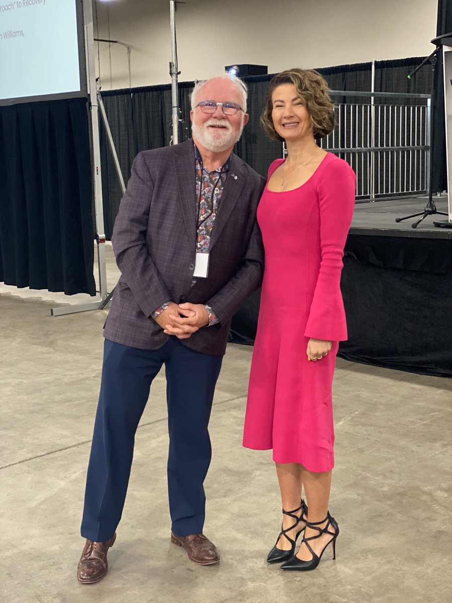 Dr. Alina (Tanasescu) Turner tweet media