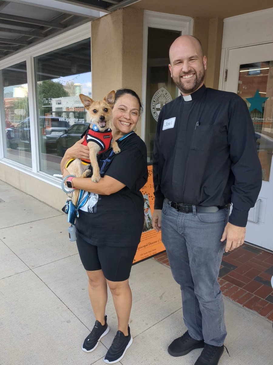 episcopalntx's tweet photo. #StFrancisDay Pet blessings, Diocesan Center North Region, Episcopal Diocese of Texas. Church planter Joel McAlister blessed, gave out personalized blessing certificates, and treats. Dogs, one tortoise named Junius, ashes of a lost pet, and a beloved stuffed animal were blessing https://t.co/1dHNcTDcFX