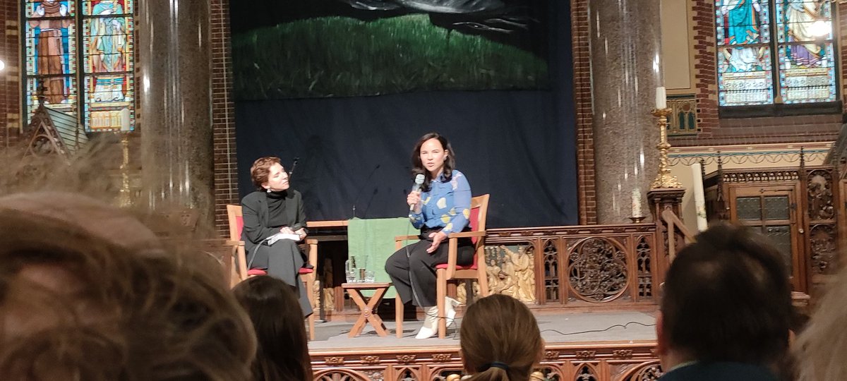 Vanmiddag/avond naar boekpresentatie geweest van 'Neem mijn verdriet weg', met een interview met de schrijfster. Erg interessant, blijft ook een mooie locatie, de Dominicuskerk. Natuurlijk ook het boek mee genomen.... <a href="/pegasusboek/">Uitgeverij & Boekhandel Pegasus</a>