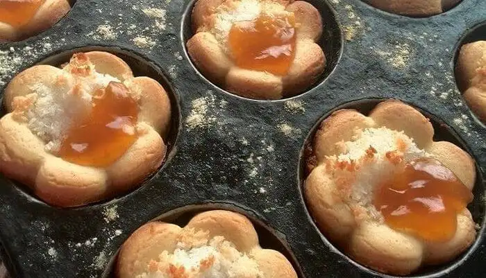 BBCS_Africa's tweet photo. What local bakes would you like to have seen being made on #SABakeOff? 🤔 https://t.co/UAM02vh4H2