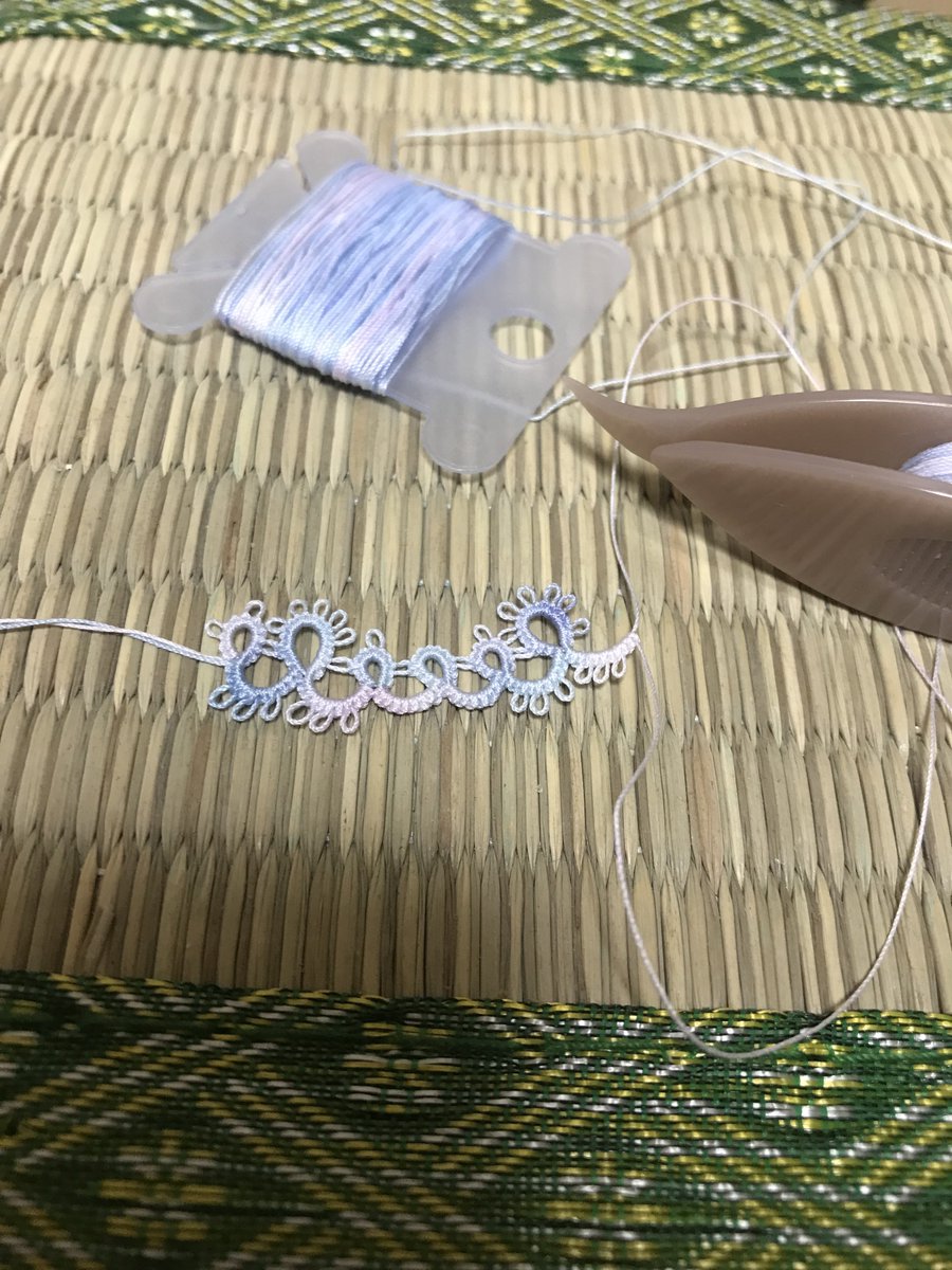 Patishiecollier's tweet photo. わたしがかんがえたさいてきな編み図？😂

おはようございます💖
やっぱりユニコーン🦄カラーは素敵だなと😆💕
もうね、ここのところずっとけろり様(@Kero_made)の糸ばっかり使ってるから市販の糸が減らない減らない😂

今日も楽しく素敵な一日をお過ごし下さい💖

#Kero_made
#Patishiecollier https://t.co/fL1Yw5KYuf