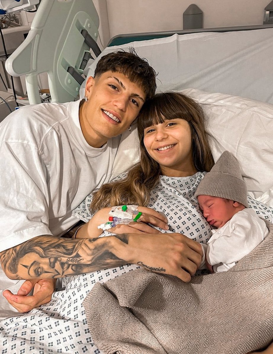 Footballtweet's tweet image. Alejandro Garnacho is officially a father. 🇦🇷