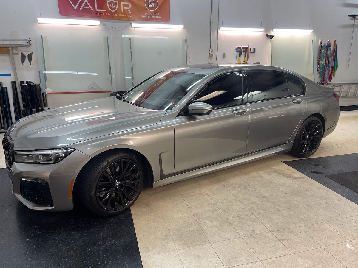 jorgesorto94's tweet photo. 7 series BMW https://t.co/NJaJN396f2