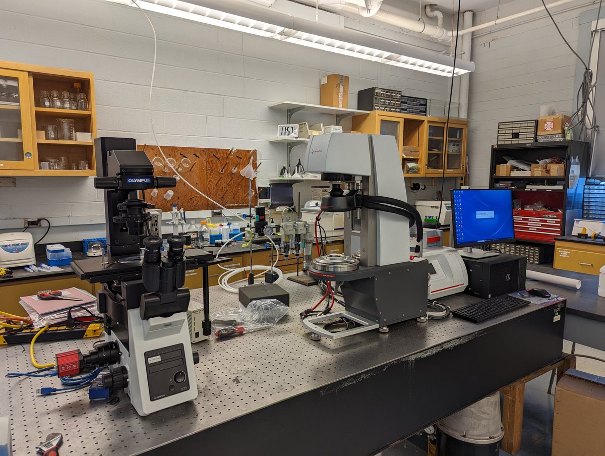 wirthlab's tweet image. Update! Thanks @AntonPaar! Although not pictured, @mohandas8488 is still pumped. #ColloidsRCool #everythingflows