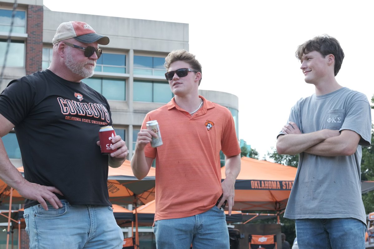 pksokstate's tweet photo. Congratulations to Brother Stone Lemming on being named September’s Brother of the Month! Your love for tailgating exceeds even the best on campus. We’re looking forward to all you’ll continue to do! #okstate #pks ☠️🍊🍾 https://t.co/h0MLiSAToI