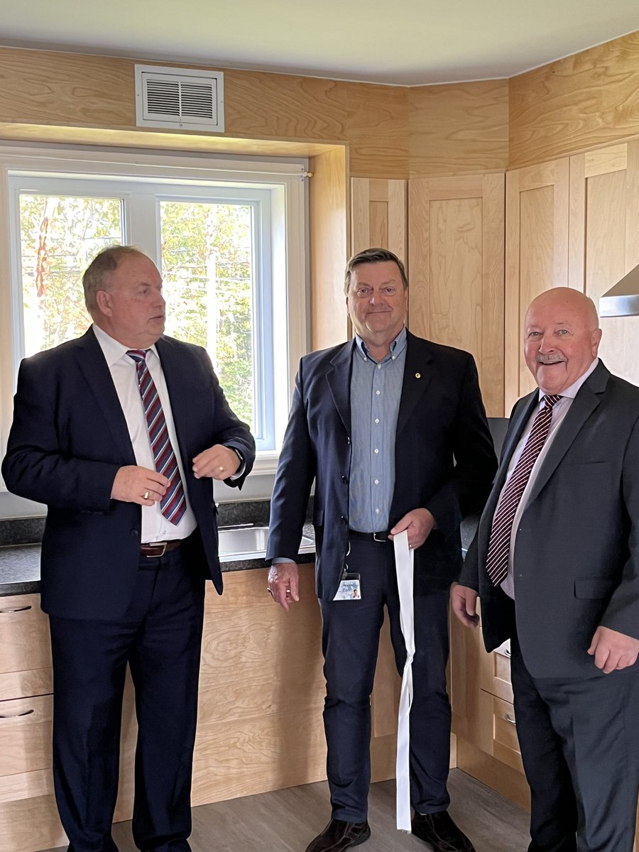 A great example of our National Housing Strategy at work! Great to be in Gander today on behalf of Minister Sean Fraser with colleagues and partners announcing a federal contribution of over $1.5M for 7 new affordable housing units in the Gander area.