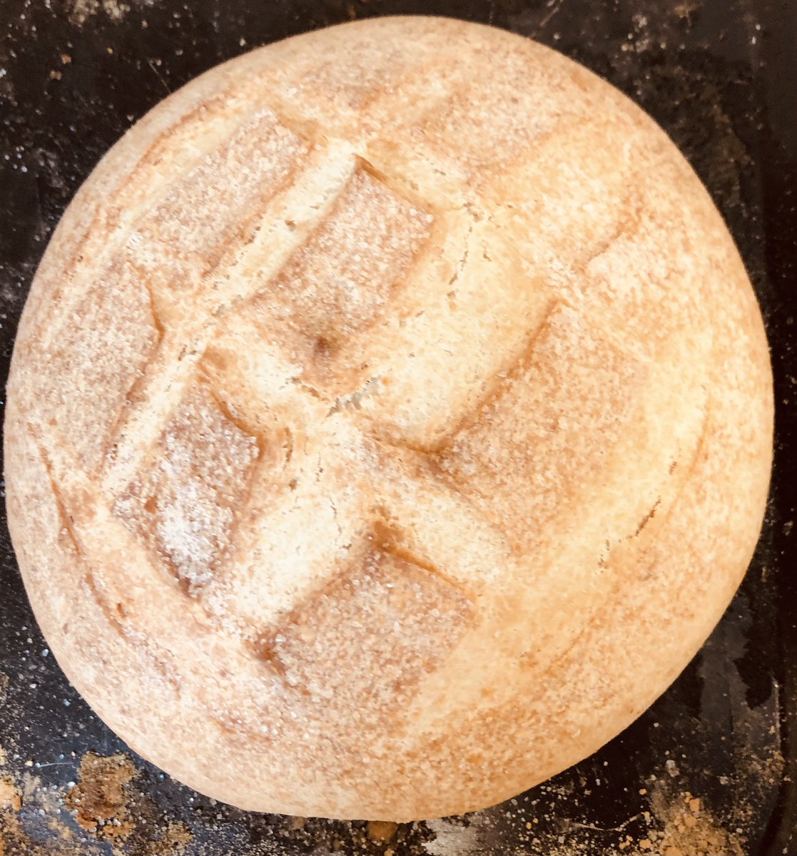 TimLlan's tweet image. Bl 10 yn creu bara ffres. Year 10 making fresh bread. The smell was amazing! 🍞 🥖 👏🏻
