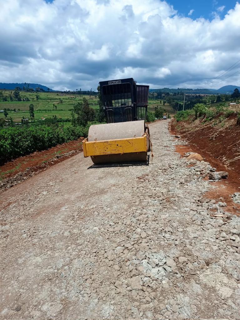 Dr_Pukose's tweet photo. Opening up road network at grassroot level is an enabler of thriving socio-economic activities among the people ranging from agriculture &amp; relevant businesses.  

Ongoing periodic maintenance, murraming &amp; gravelling using locally sourced quarry dust  of Matumbei -Titimet Road . https://t.co/DW3mXLL7Bg