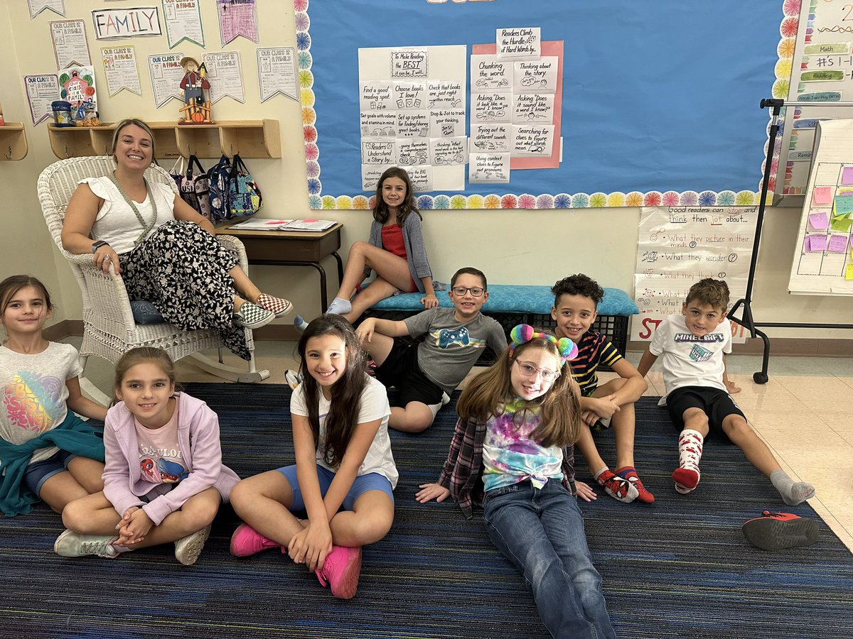 Ms. Rachel Delgado (@ms_delgado3) on Twitter photo Mismatch fun today to celebrate the Week of Respect! <a href="/HowellMemorial/">Memorial Elementary</a> #workhardbekindgobulldogs Mismatch fun today to celebrate the Week of Respect! <a href="/HowellMemorial/">Memorial Elementary</a> #workhardbekindgobulldogs