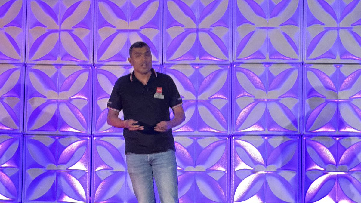 rwang0's tweet image. MyPOV: @violinvicky explaining well how automation works in the most basic terms @infor #infornow