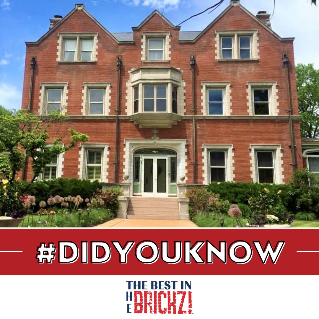 #DidYouKnow: Solid tuckpointing involves renewing all mortar joints in a wall or area. Our goal? Make it look like it was never tuckpointed in the first place. 1l.ink/KHT5V8Z