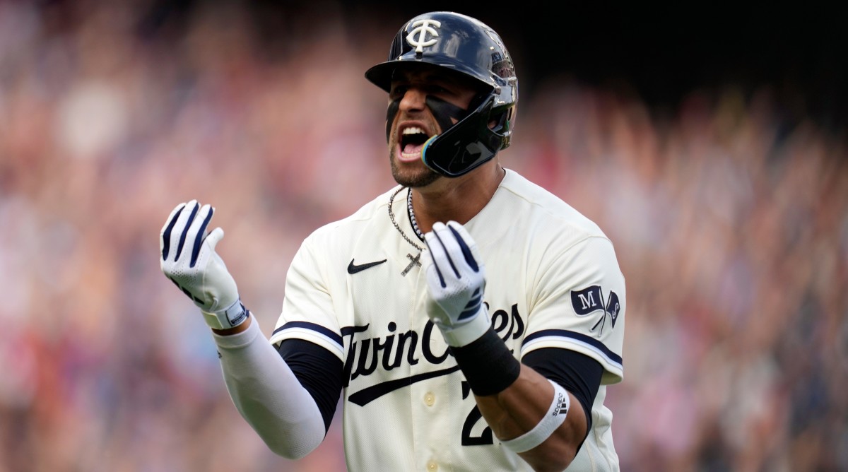 BaseballDoesnt's tweet photo. Yesterday the Twins won their first playoff game in 19 years... 

6,938 days ago. 

They went 0 and 18... 

Here's how insanely impossible that is... https://t.co/y0ZlUWSMMn