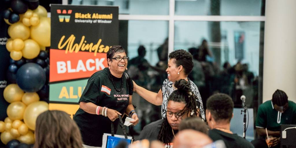 UWindsor's tweet photo. A glimpse of #AlumniWeek @ UWindsor 🎓✨
A homecoming of memories and laughter, as our incredible alumni return to campus, rekindling the Lancer spirit. 💙💛 https://t.co/dqVP9juF5r