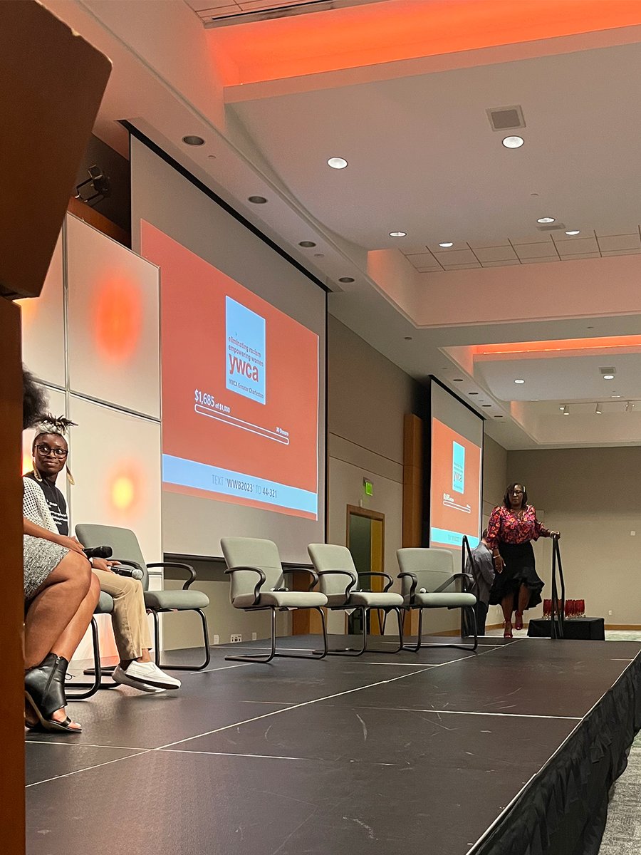 YWCAChasSC's tweet image. #WWB2023 | The honorees take the stage! Panel 2

#WhatWomenBring #BringingIt #PowerLunch