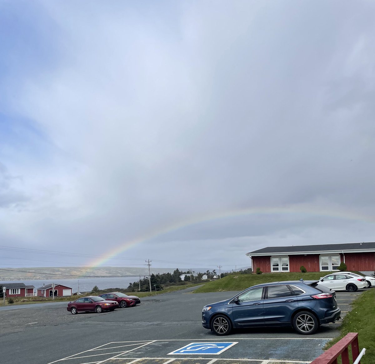 “When it rains, look for rainbows” 🌈 @dunneacademy