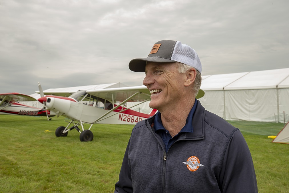 flywithaopa's tweet photo. “Where our minds linger is a choice,” Richard McSpadden once wrote, “and I choose the present.” Richard will be missed each and every day.
https://t.co/nJ3jgU78eI https://t.co/Wq7QGDN489