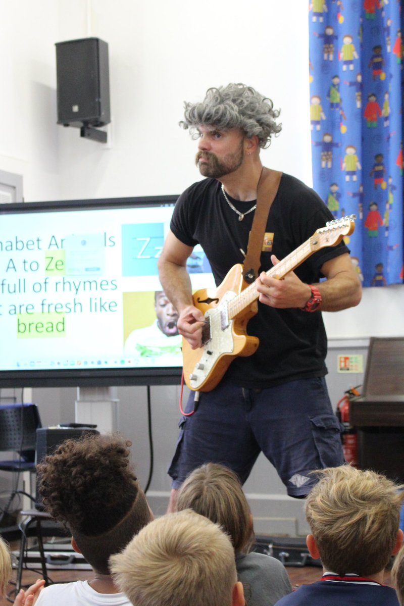 wordguerrilla's tweet photo. Here is a picture of my grandma rocking out!
Big up East Haddon Primary for the great photography. https://t.co/uxnpHtnhDC