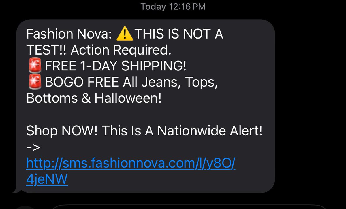 thisnotvall's tweet photo. fashion nova too quick wit it https://t.co/CbUJUa8bOf