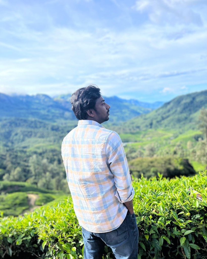 Life is what happens when you're busy making other plans

#life #traveling #munnar #Cinema #iPhone13