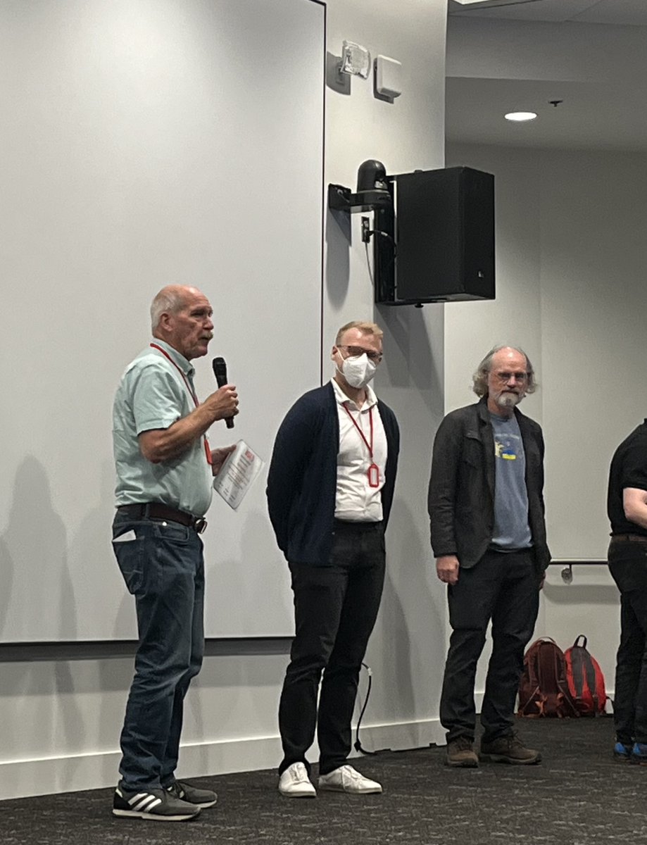 Full house for Tobias Gerach's presentation of the Maastricht Simulation Award #MSA work of our mechanical heart model with refined representation of the mitral valve: cinc.org/2023/Program/a…
Congratulations to the whole team! <a href="/Jonathan_K96/">Jonathan Krauss</a>, <a href="/steffen_schuler/">Steffen Schuler</a> @camo_kit 
#CinC2023