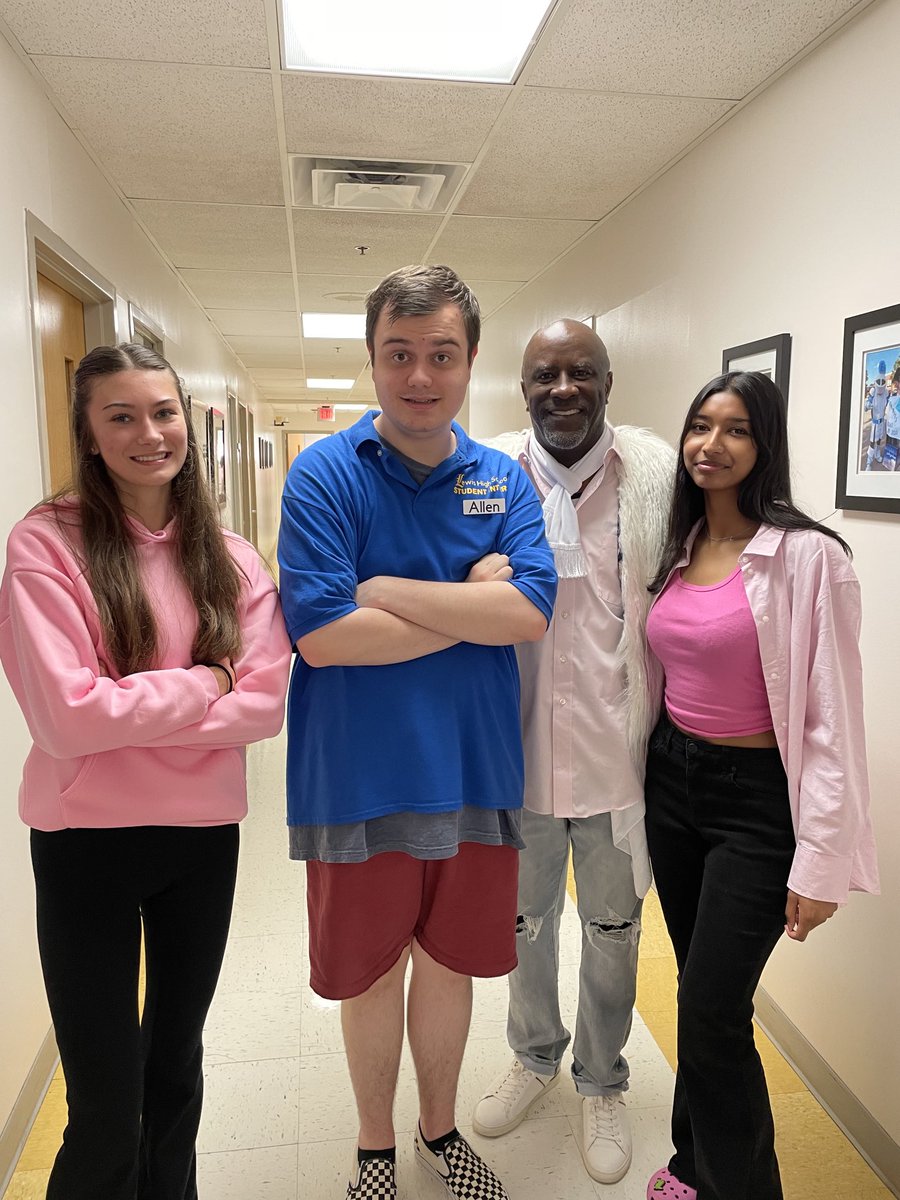 Alfonso G Smith tweet media