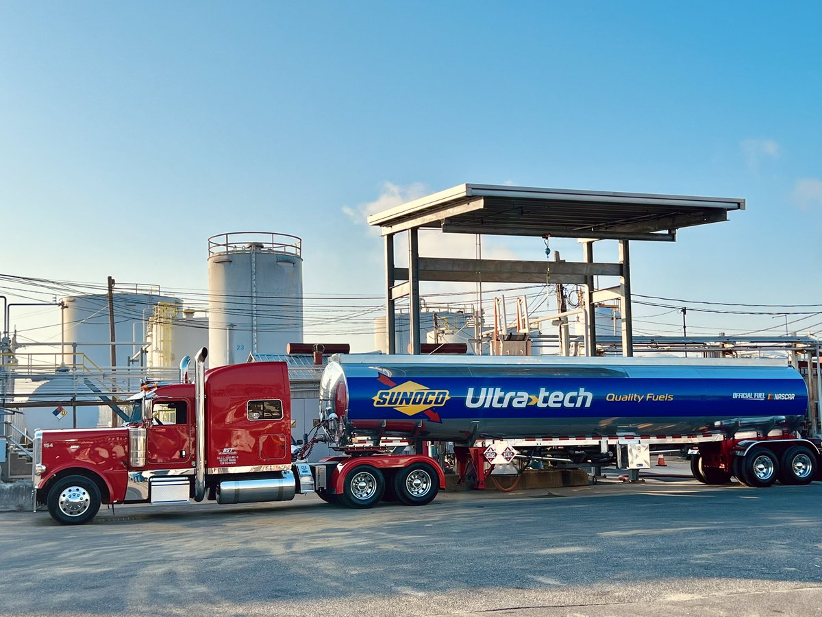 Active Image Media tweet media