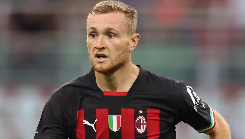 milanenthusiast's tweet photo. “ma perché il Milan non fa giocare gli italiani 🥺🥺🥺🥺”
gli italiani nel Milan: https://t.co/j2ADozds0W