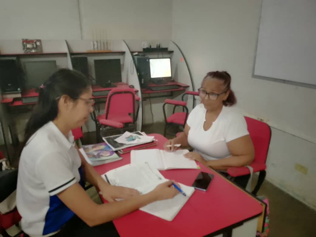 #04Oct 🖥️ Socialización con el personal directivo y supervisora de Secretaría de Educación, Cultura, Deporte y Juventud, del manual de funciones del tutor CBIT en el CGP 'Dr. León Trujillo'. @MPPEDUCACION @Fundabit_ @leivi24 #SomosMayoríaDePaz #SomosFundabit