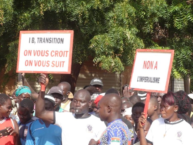 burkina24 tweet picture