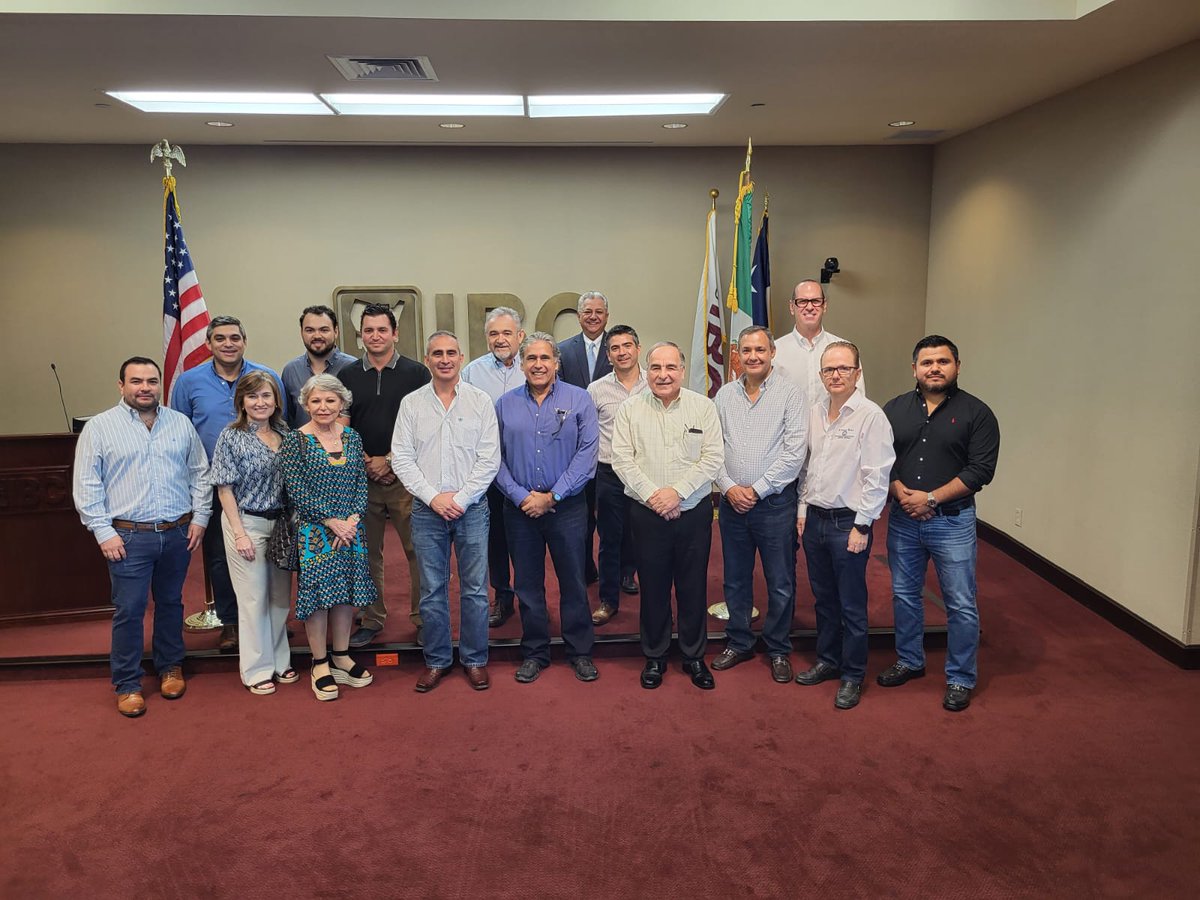 PuertoVerdeGTB's tweet image. Thank you to our local Customs and Border Protection team and Mexican Customs Brokers for taking the time to learn more about the PVGTB #Secureborder