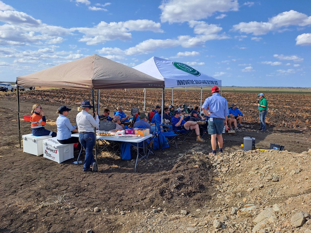 CottonHubUNE's tweet photo. Fantastic forum in #Emerald today on #SoilHealth and Nutrition with @CottonInfoAust. Fabulously healthy soils and a few familiar faces. Comfiest field day chairs ever.
Hope to get back soon. https://t.co/WQ4QJFKtGB