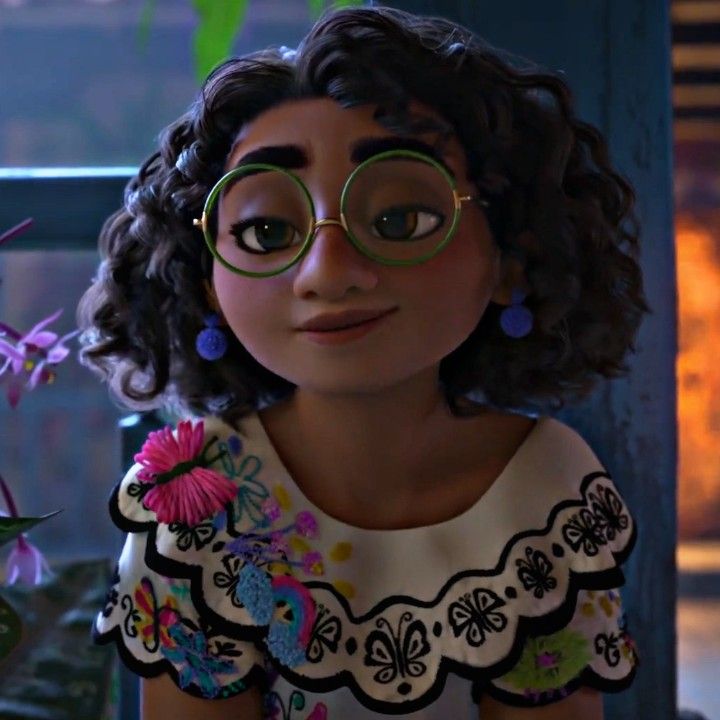 TheDogTrilogy's tweet photo. The first time they met Mira kept looking at Moana like this and she was like: "Um...are you okay?"
🦋: I think you should get arrested.
🌊: H-huh?! Why???
🦋: Because I think it's illegal being this cute~
🌊:😳💘
#Moabel https://t.co/tsfX7FgkOu
