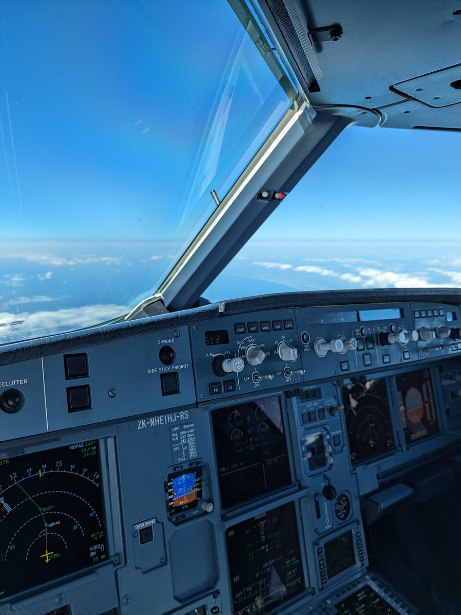 After flying the elusive ZK-NHE the other day, I can now say I've flown every jet (A320,787,777) in operation with Air NZ. My window to say that was rapidly closing with the imminent arrival of a leased 777 and our latest A321.