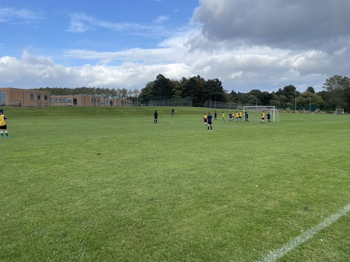 LaurenceJackson PE tweet media