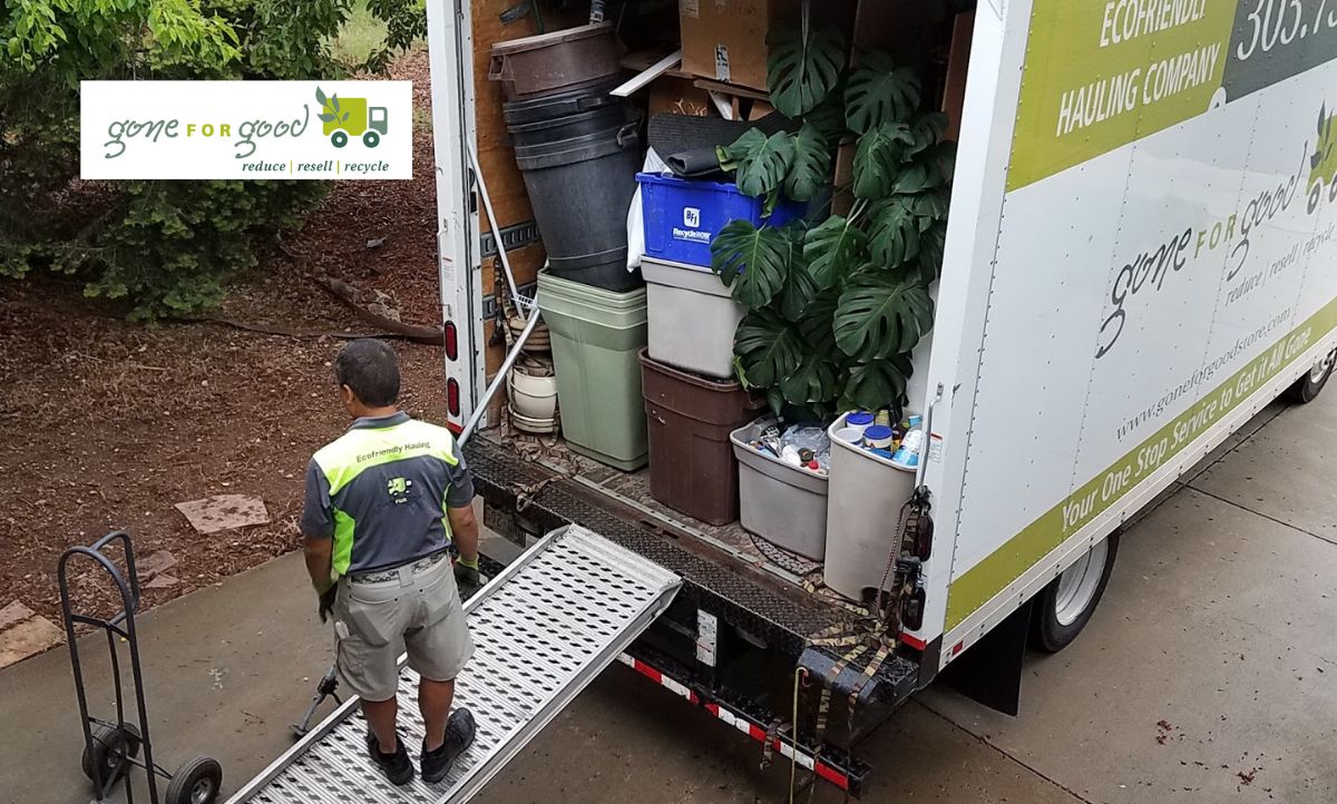 Gone For Good Aurora Is Here To Help You Reduce The Clutter Around Your House, Recycle The Waste, And Resell What We Can
We strive to give our customers a hassle-free experience for all of their ... goneforgoodaurora.com/junk-hauling-a…  #GoneForGoodAurora #RecyclingCompany #ReduceReuseRecycle