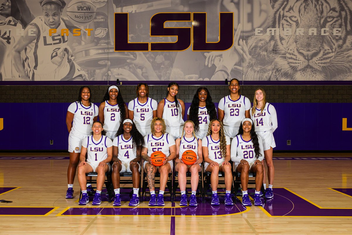 LSUwbkb's tweet photo. LSU - this is your team 🤩

🎟 https://t.co/PXLtrpA6uL https://t.co/RfzxUJiimh