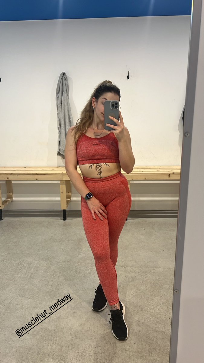Hated every single second of todays work out 
#gymgirl #ihatemyself