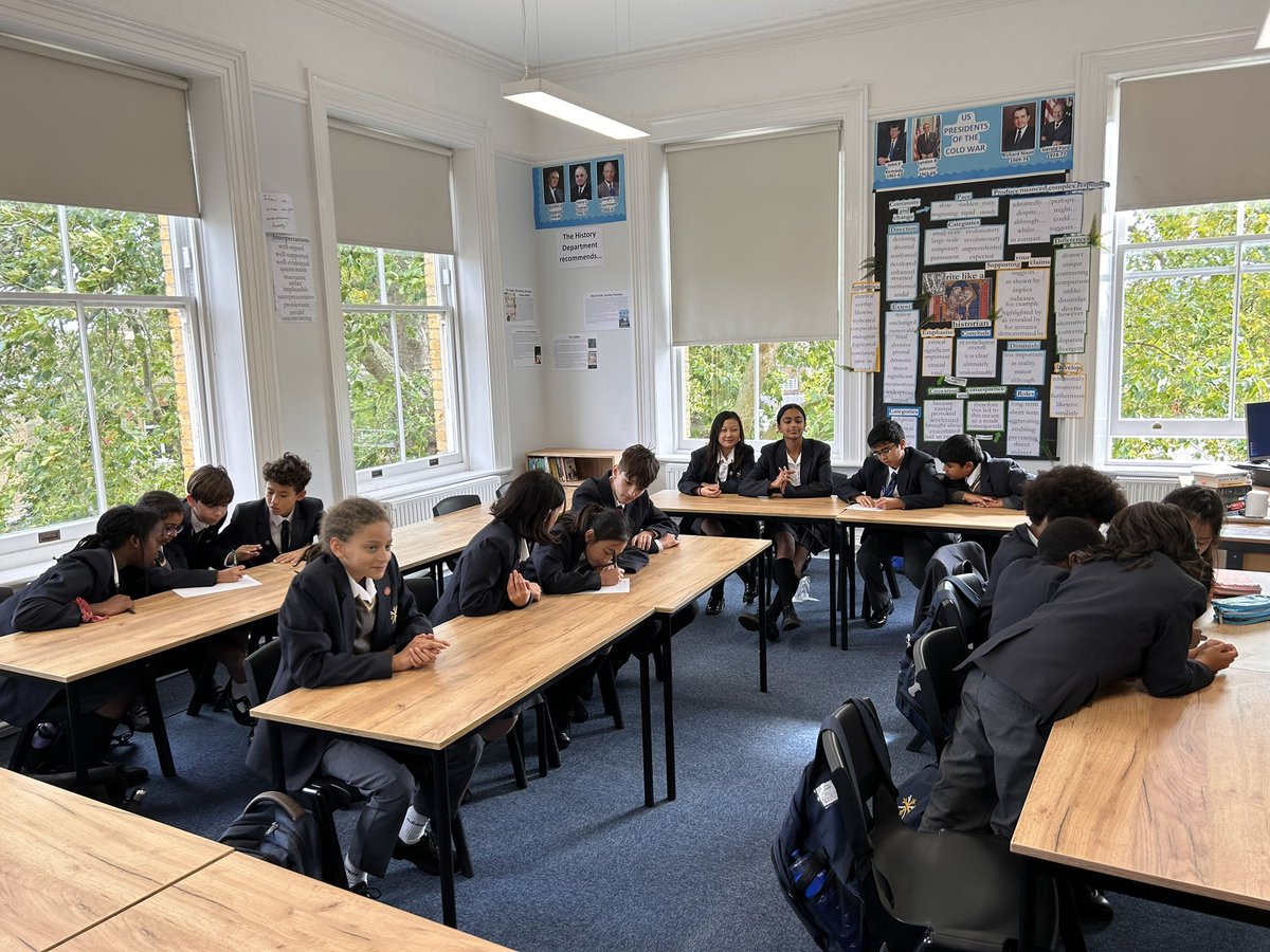 ElthamCarey's tweet photo. Y7 spelling bee… what a brilliant bunch of spellers!

Much better than me. I often smell my worms wrong.

Well done to Luyi, Avani, Abhay and Aryan for representing 💙

Well done to all involved 💪🏼🐝 https://t.co/afPwXeSaCa