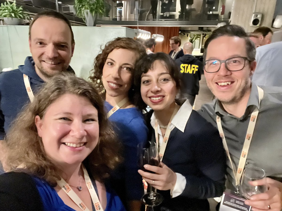 StephanieChall1's tweet photo. Say “Gemoooc” 😜 @JudithMichael_ @LolaBurgueno @loekhere @BorkDominik
What an amazing night with lovely people! #modelsconf23 @modelsconf https://t.co/mXLXJErqCy