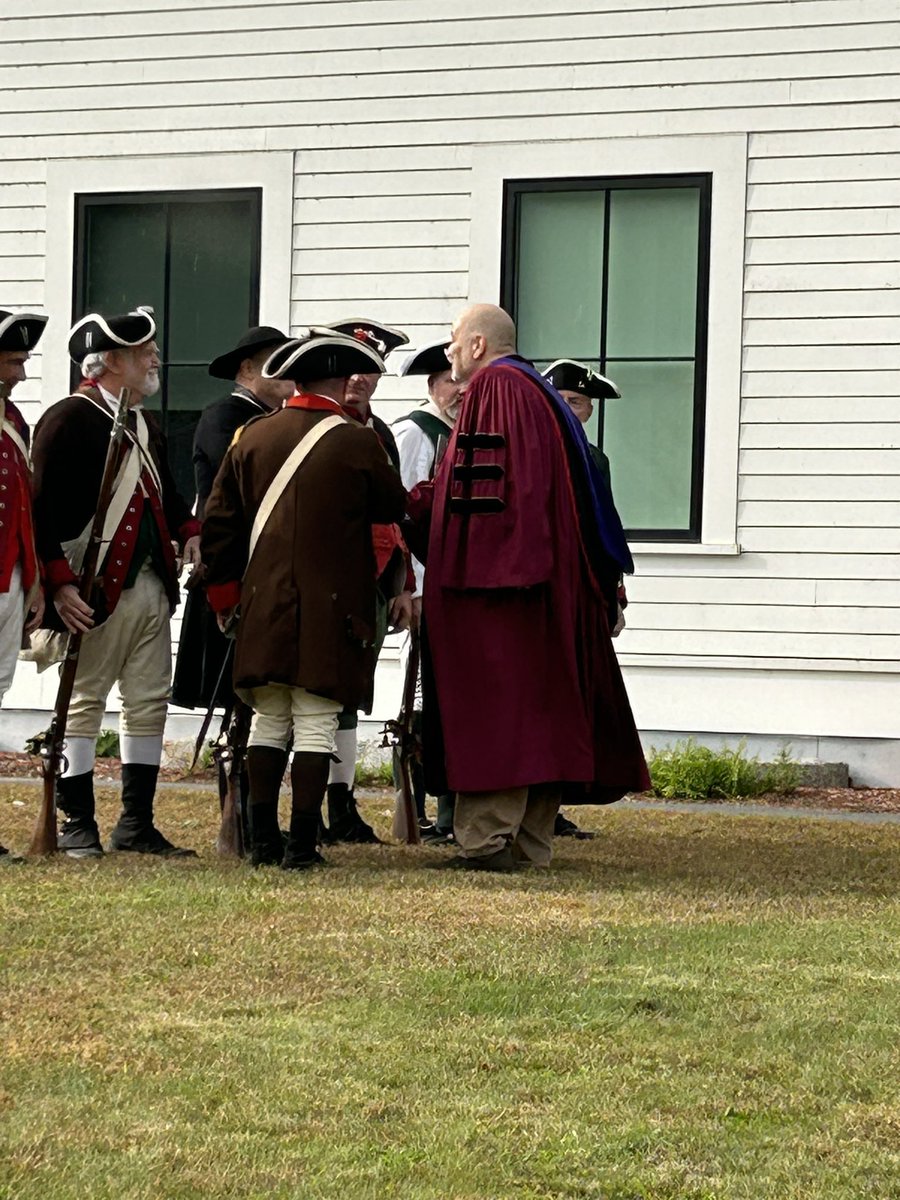 FirstNHRegiment's tweet photo. The First New Hampshire Regiment had the Honor to celebrate the Inauguration of The New President of @NewEngCollege @necprof this past Saturday September 30th. Many thanks to the NEC and President Lesperance for having us celebrate your Inauguration https://t.co/MrSW9aSyfe