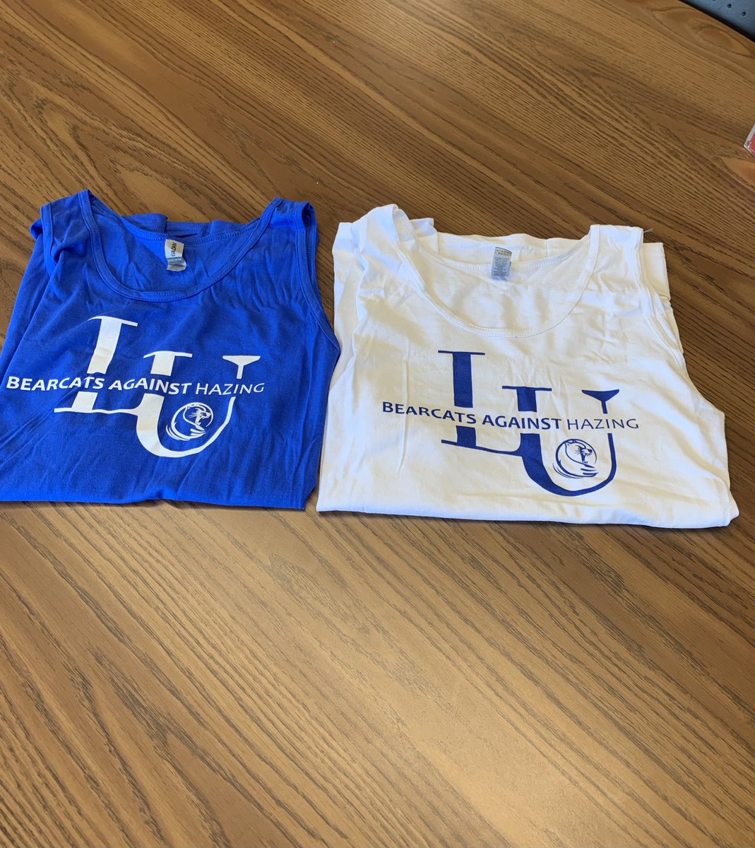 LanderFanInfo's tweet photo. Sneak peak at the shirts being given away tonight at Halftime of the Lander Women’s Soccer game @7 pm. #cLawsUp https://t.co/ywC11Y3NW5