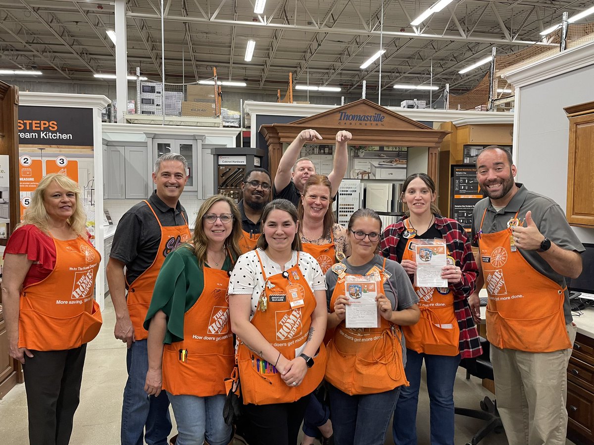 mpmorgan38301's tweet photo. Celebrating our Specialty Associates for driving sales &amp; services @AkronHomeDepot Homer Award Congrats to Corena in appliances &amp; Kitchen Designer Amanda! @JesAnderson9 @THDGorski https://t.co/yItgfqdguH