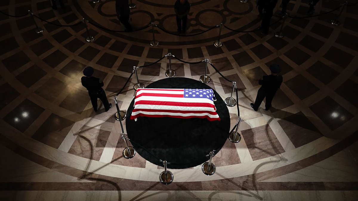 StephanieABC7's tweet image. Just In— 30 US Senators are set to  attend the memorial service honoring the late Sen. #DianneFeinstein tomorrow. We’re told one of the two planes transporting the senate delegation to SFO is currently dealing with maintenance issues. #abc7now