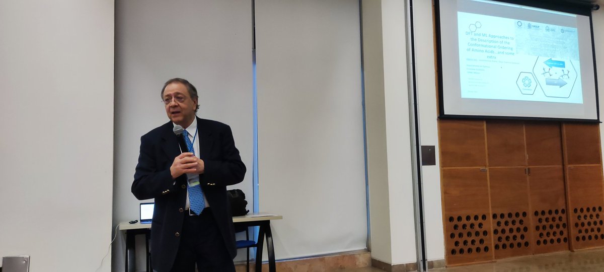 SQM_MX's tweet photo. Plenaria 

Dr. Alberto Vela Amieva 

#CISQM2023 #UASLP #FCQUASLP #CongresoSQM #LaQuímicaNosUne #CC200 https://t.co/FJl5fHyZxk
