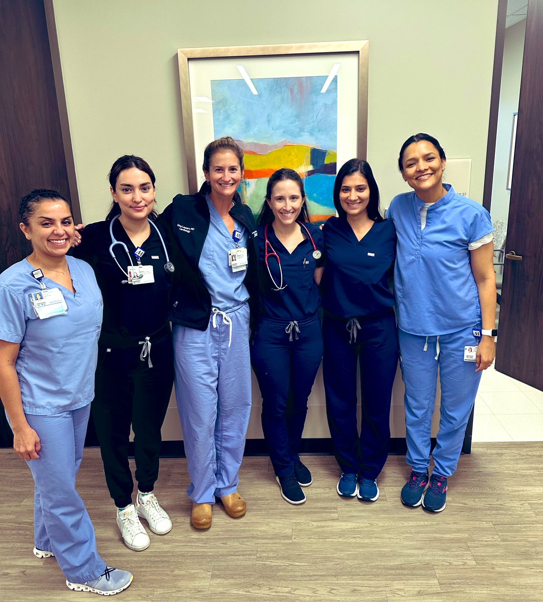 Honored to work with this all-star, all #WIC team in valve clinic today, saving lives one murmur at a time!
To all women in medicine considering a career in cardiology, join us! This is a very rewarding and fascinating field! 
 #ACCWIC #ACCFIT #Cardiotwitter