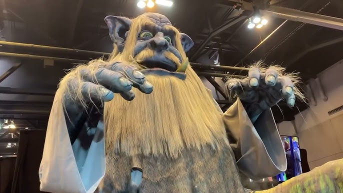 animatronicsotd's tweet photo. today's animatronic of the day is colossus from distortions unlimited! https://t.co/ZlsTICUMBd