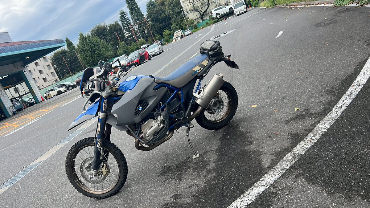 cQwd7vSpelhUB1c's tweet image. 何年振りの公道復帰だろうか…
またどうせ光軸落ちるんだろうなー
#車検 #HP2 #BMW