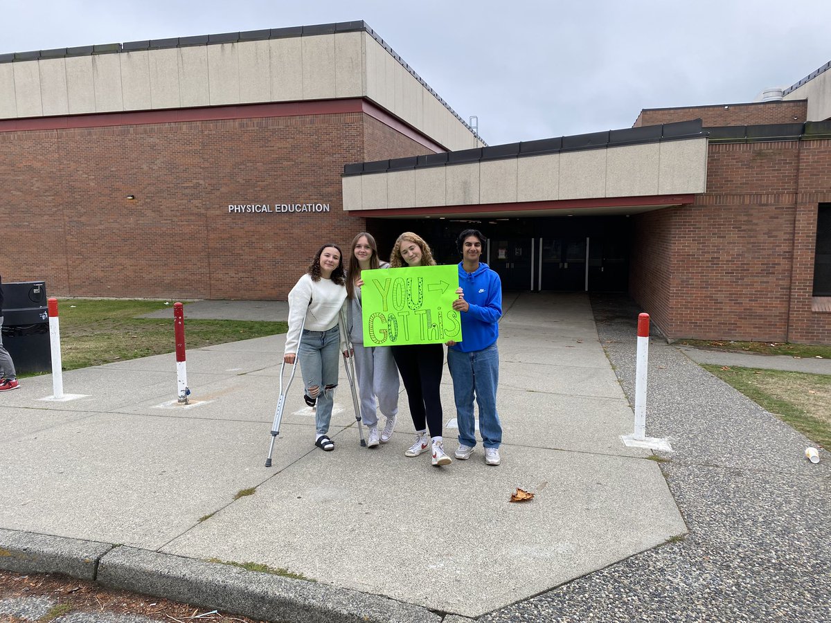 Zack Lund tweet media