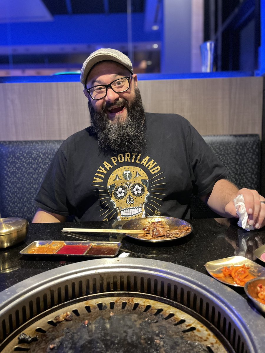 WVUgal_MP's tweet photo. Find you a man who looks at you the way @SmackHenry looks at plates of meats. #FirePan #KoreanBBQ #NoTrivia #SurpriseDateNight https://t.co/3IjPzRY18m